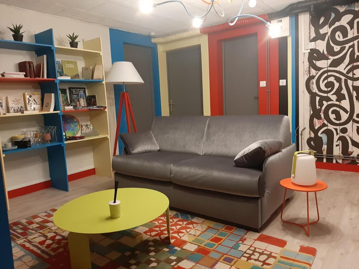 Bed and Breakfast Sakura Fontaine-le-Comte Экстерьер фото