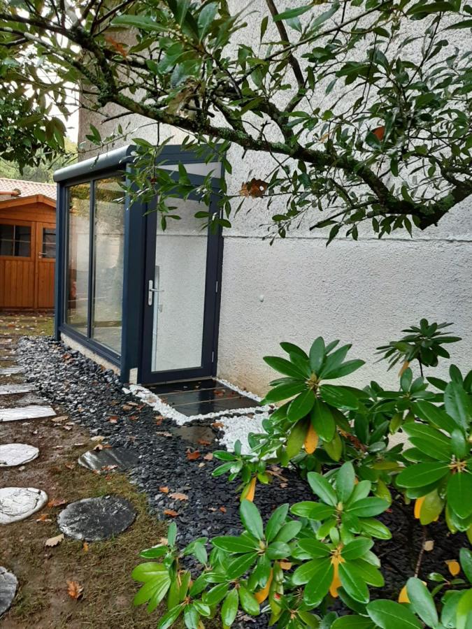 Bed and Breakfast Sakura Fontaine-le-Comte Экстерьер фото
